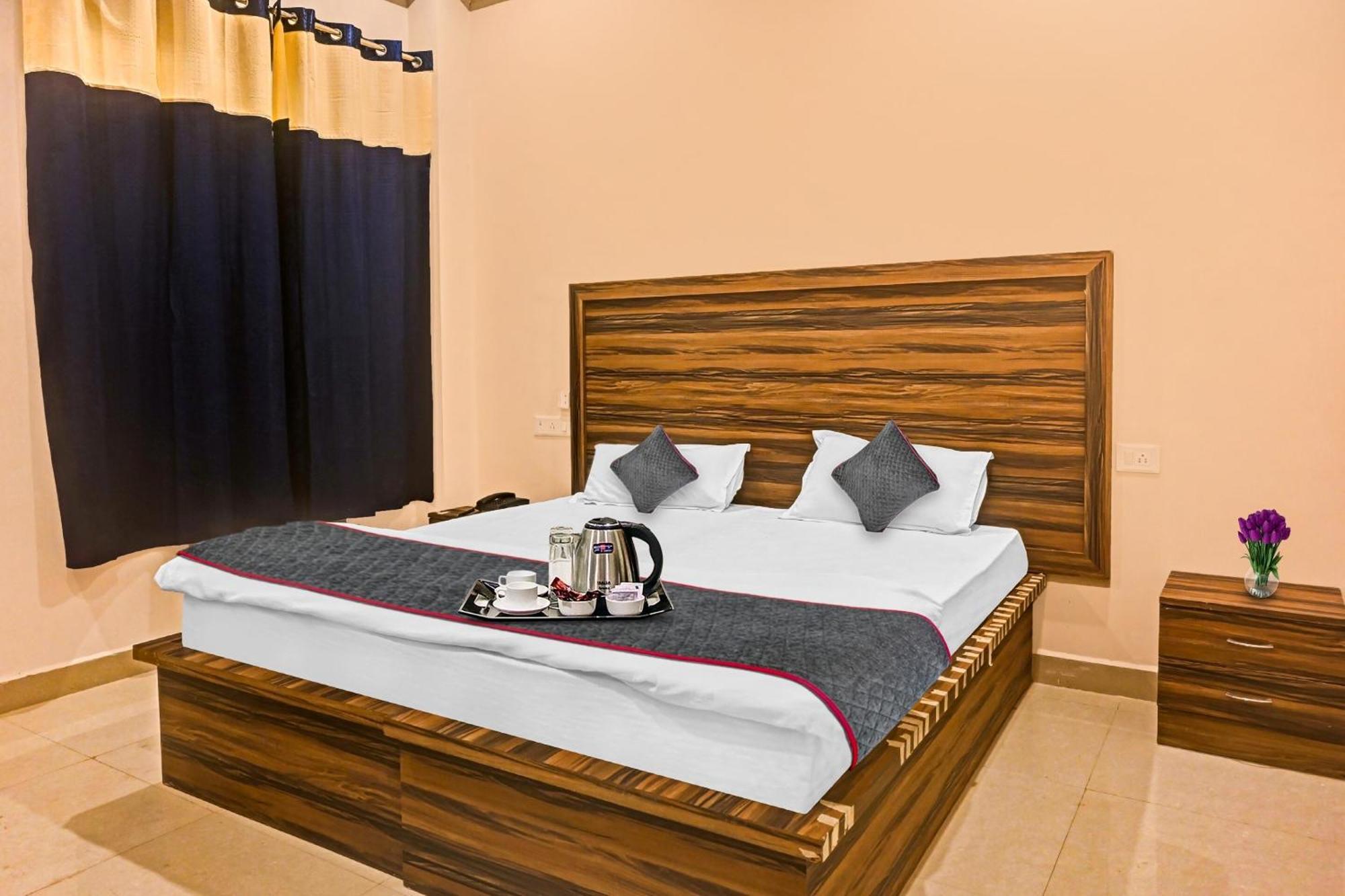 Sangam International Group Of Hotels Allāhābād Junction Zewnętrze zdjęcie