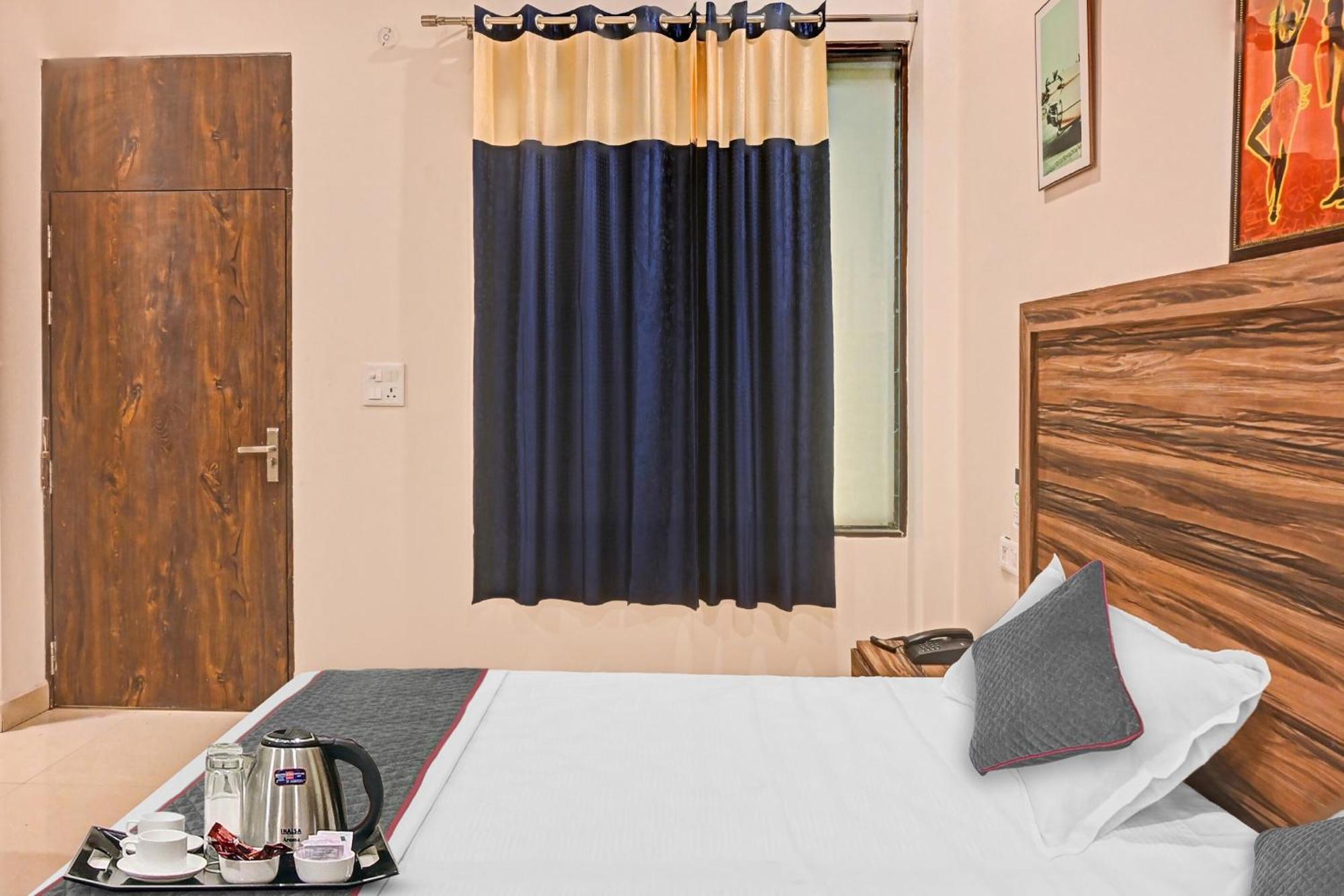 Sangam International Group Of Hotels Allāhābād Junction Zewnętrze zdjęcie